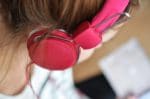 alignthoughts-person-woman-music-pink-head-phones