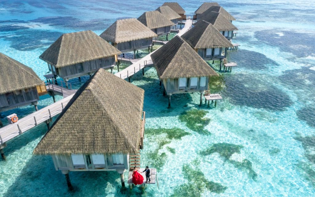 most-beautiful-places-in-asia-alignthoughts-maldives-resort