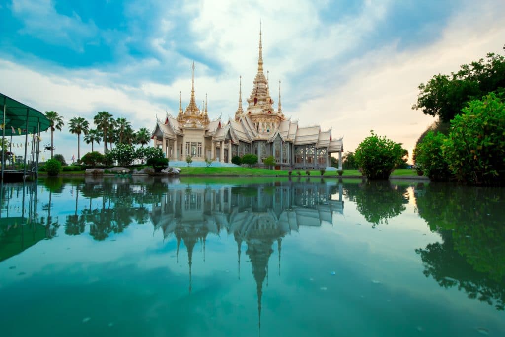 most-beautiful-places-in-asia-alignthoughts-thailand