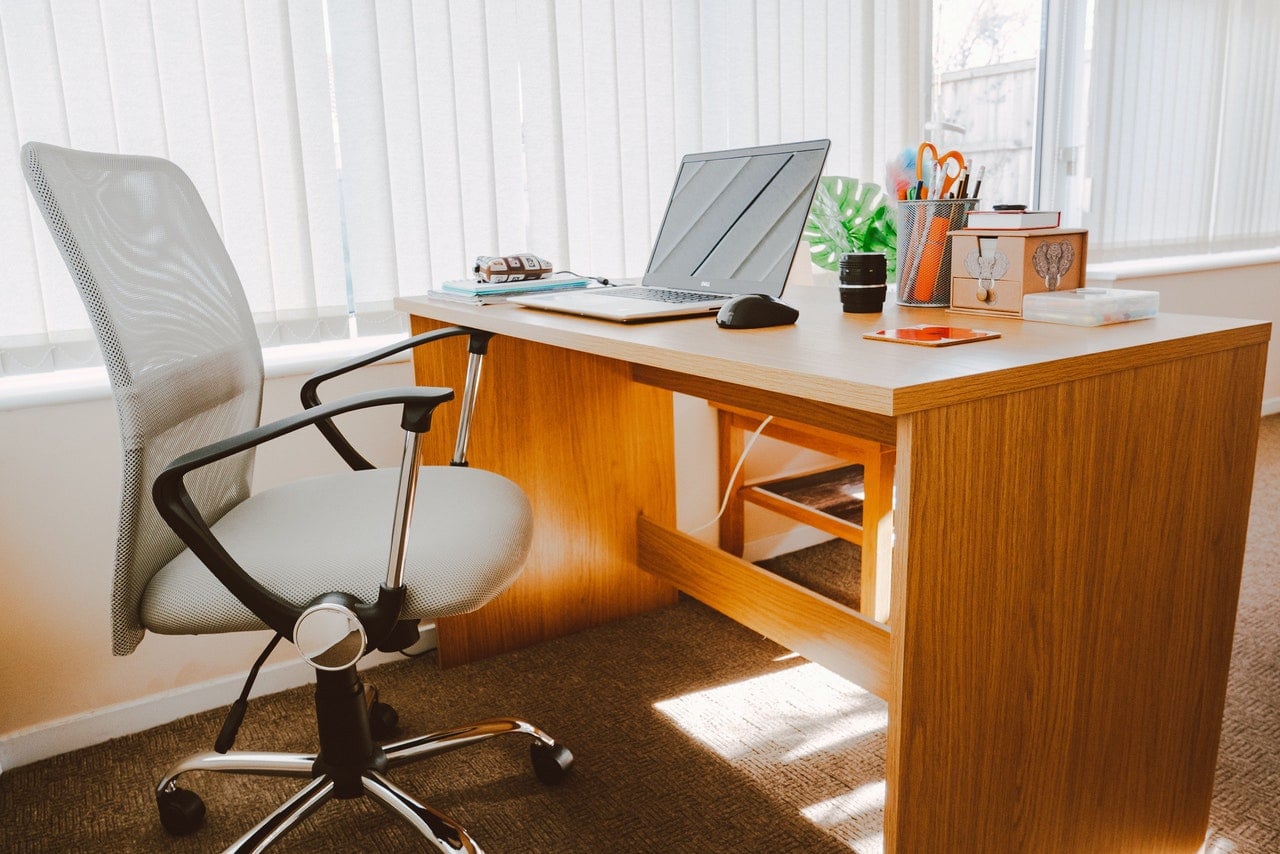 Tips to set up your home office-remote work-alignthoughts